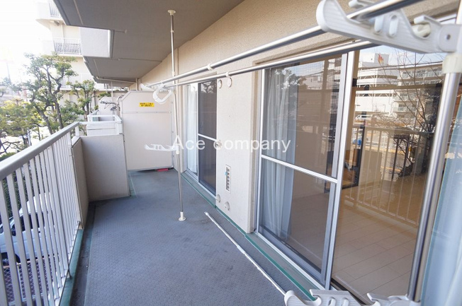 【バルコニー】 | エクセラート平野A棟 | 南東向きのバルコニーです☆