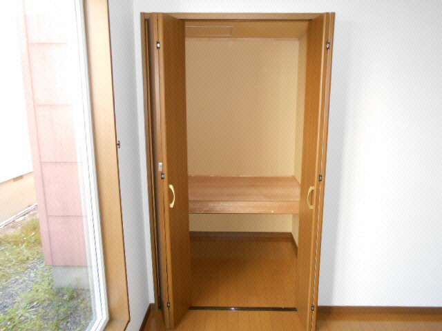 ひまわりハイツ昭和の収納