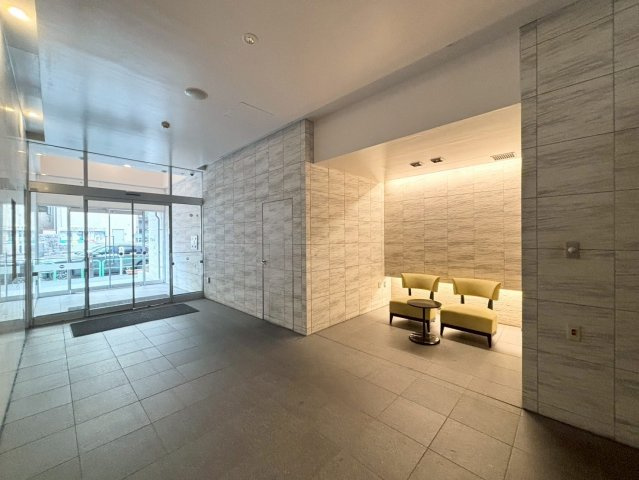 パークリュクス御茶ノ水のロビー