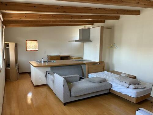 長尾家具町2丁目　中古一戸建てのキッチン|LDK　２階リビング
■物件内覧・資金計画相談・住宅ローン相談、リフォーム相談、お問合せ受付中■
※当日・翌日のご内覧、ご相談はお電話でのお問合せがスムーズです！