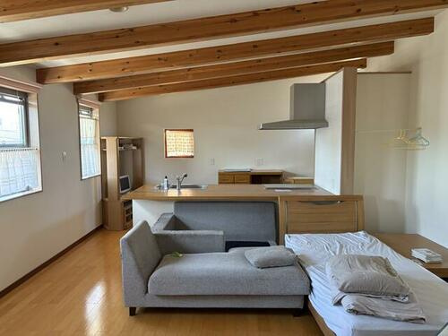 長尾家具町2丁目　中古一戸建ての居間・リビング|LDK　２階リビング
■物件内覧・資金計画相談・住宅ローン相談、リフォーム相談、お問合せ受付中■
※当日・翌日のご内覧、ご相談はお電話でのお問合せがスムーズです！