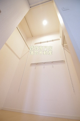 【収納】 | ヴェルドミールⅠ | 便利なクローゼット♪