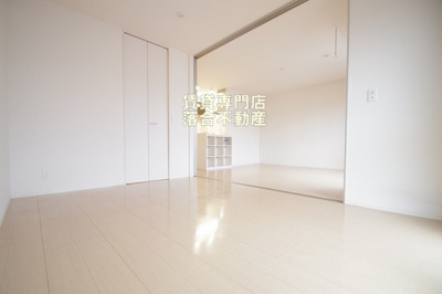 【寝室】 | ヴェルドミールⅠ | 寝室にもピッタリな居室