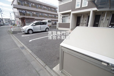 【駐車場】 | ヴェルドミールⅠ | 敷地内駐車場完備