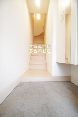 【玄関】 | ヴェルドミールⅠ | ゆったりとした玄関