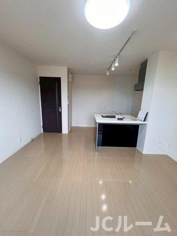 メゾン・ド・ジュネス Bの居間・リビング