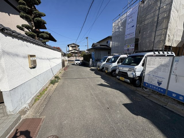 【その他】 | 糟屋郡志免町王子3丁目第6　1号棟（全1棟）【仲介手数料無料・0円】 | 現地写真。前面道路です。