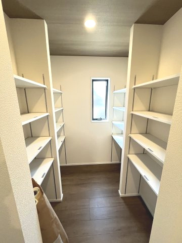 【収納】 | 糟屋郡志免町王子3丁目第6　1号棟（全1棟）【仲介手数料無料・0円】 | 現地写真。