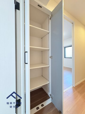 三愛シティライフ野間レイクビューの収納