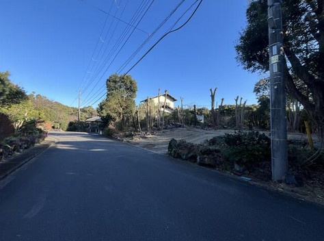 【前面道路含む現地写真】 | 浮山温泉郷　売地