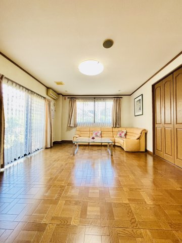 堺市中区堀上町　中古戸建の洋室|1階洋室