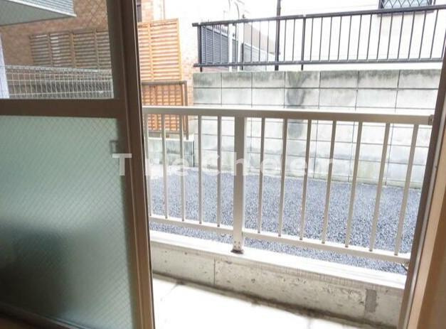 蕨プラザのバルコニー