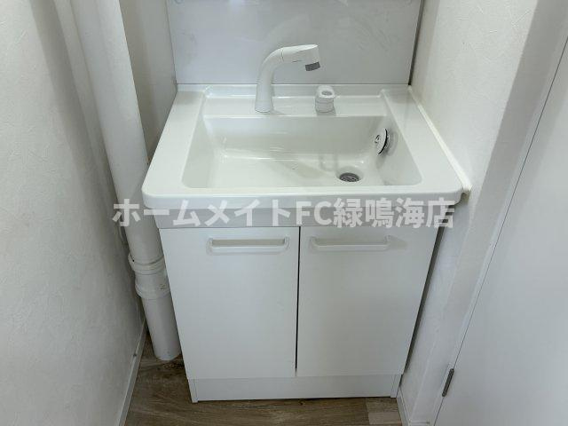 栄寿ハイツの洗面所