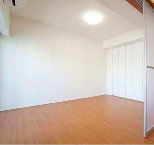 コンフォリア品川EASTの寝室