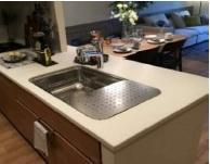 ＬＵＸＥＮＡ＋ＰＡＷＳ藤沢のキッチン|※イメージパース・現況優先