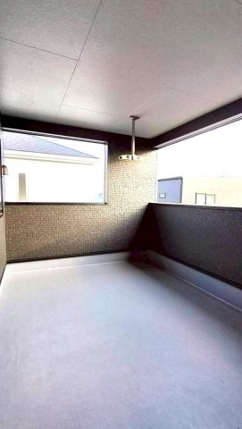 クレイドルガーデン南区八分字町　第14のバルコニー|インナーバルコニーで少しの雨なら濡れません