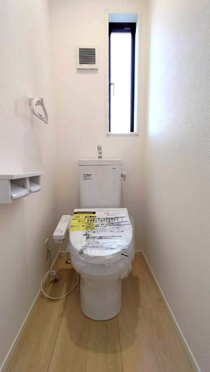 クレイドルガーデン南区八分字町　第14のトイレ|落ち着いたトイレです