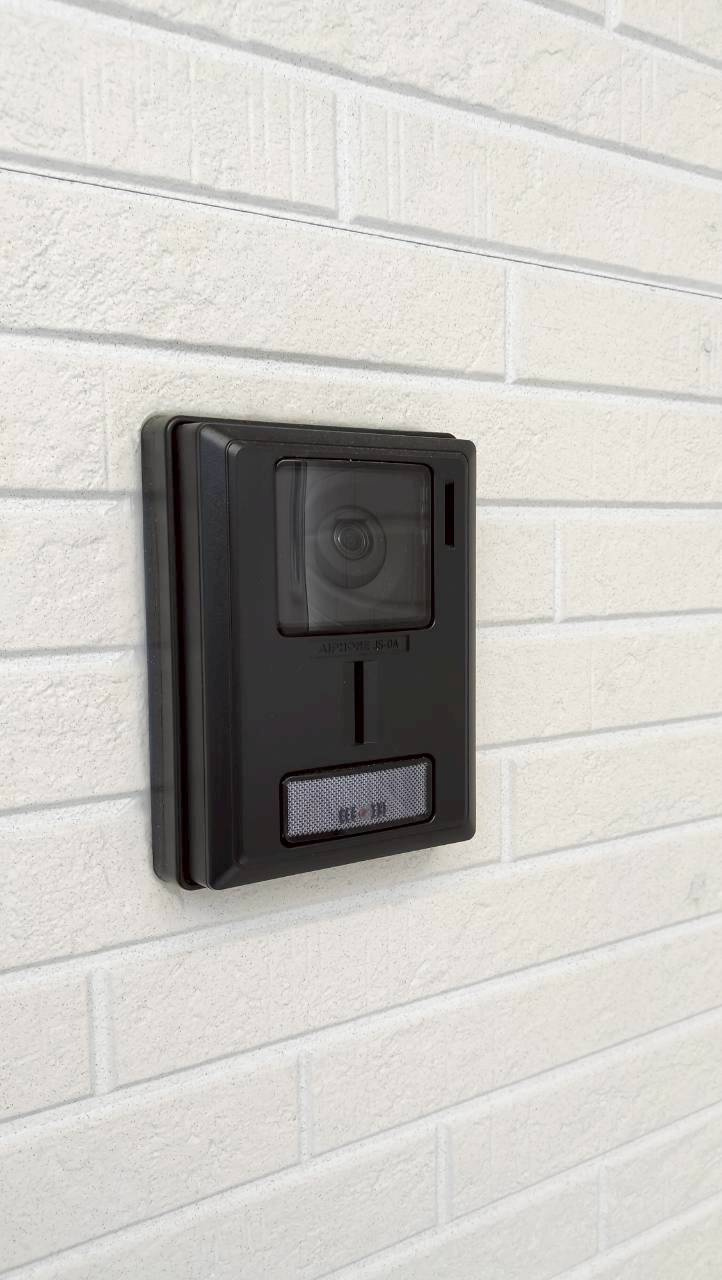 クレイドルガーデン南区八分字町　第14の防犯設備|カメラ付きインターホンです