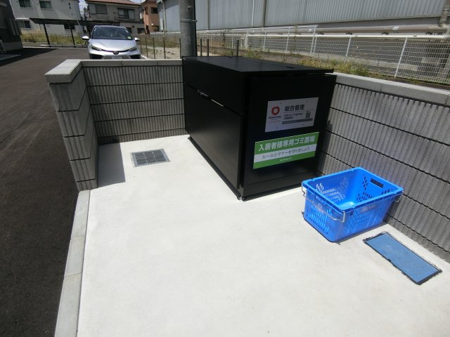 アクシスの設備