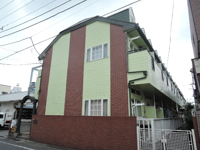 レオパレス松尾