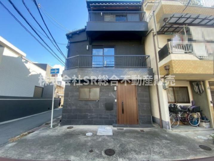 本庄1丁目中古戸建の外観|北西角地の閑静な住宅街♪小・中学校徒歩7分圏内です！