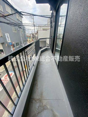 本庄1丁目中古戸建のバルコニー|バルコニーは2面にあります！