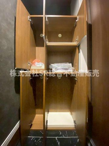 本庄1丁目中古戸建の収納|容量たっぷりのシューズボックスです！