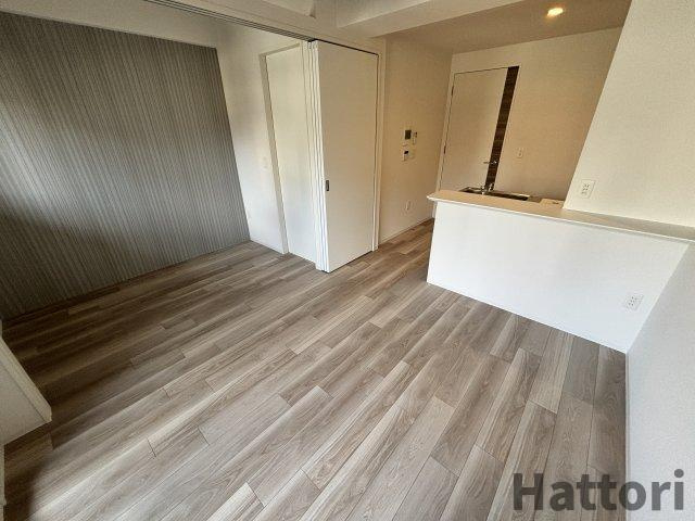 セレニテ江坂エクラの居間・リビング