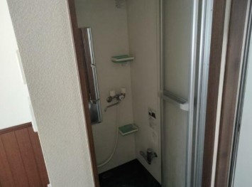 【シャワールーム】 | ローズハウス