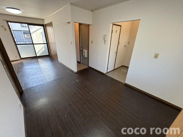 プルミエール　Bの居間・リビング