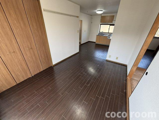 プルミエール　Bの居間・リビング