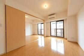 アルブル高輪の居間・リビング