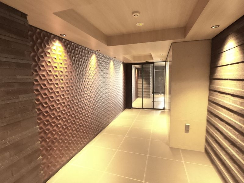 パレステージ町屋参番館のロビー