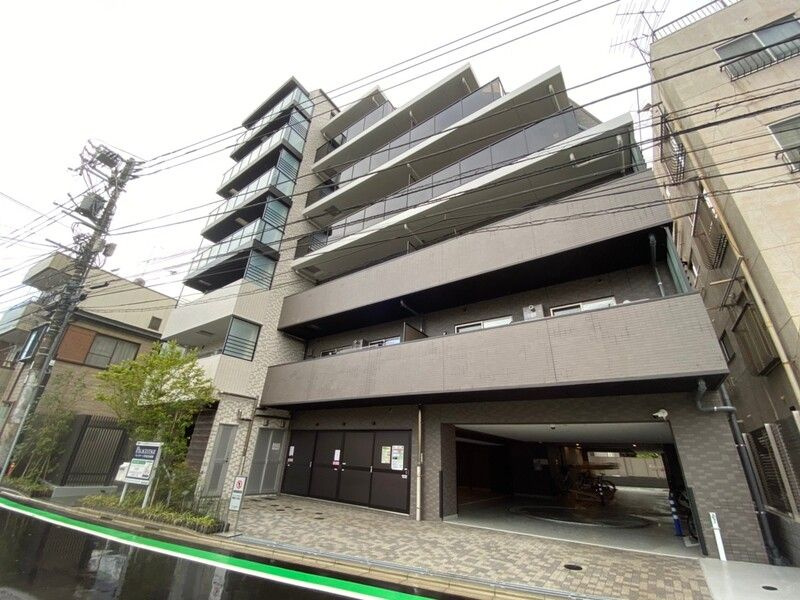 パレステージ町屋参番館の外観