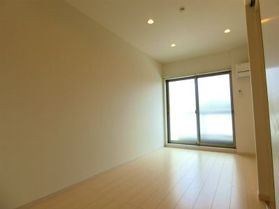 リブリ・mille septの内装