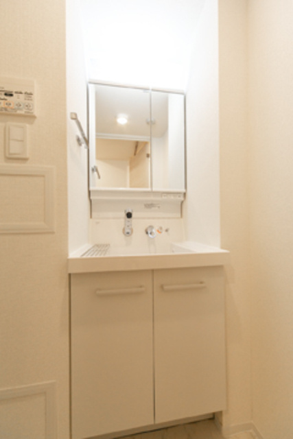 ラヴィラント御茶ノ水の洗面所|※写真は同タイプ住戸です。