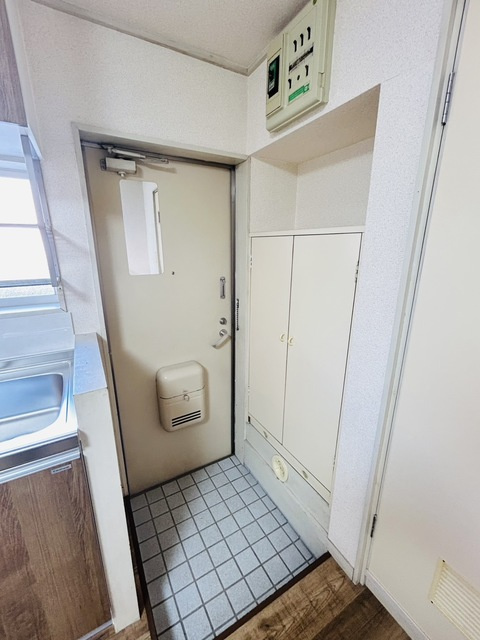 ジュネパレス鎌倉第３の玄関