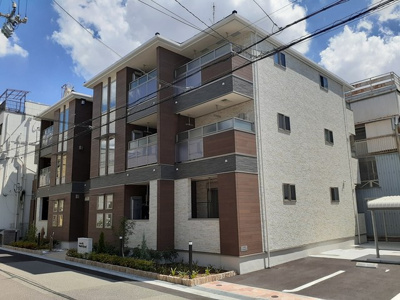 【外観】 | ウェルス暁