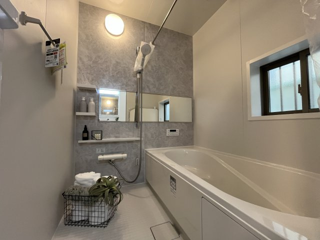 「西宮市新築一戸建」西宮浜町の浴室|きれいなお風呂です