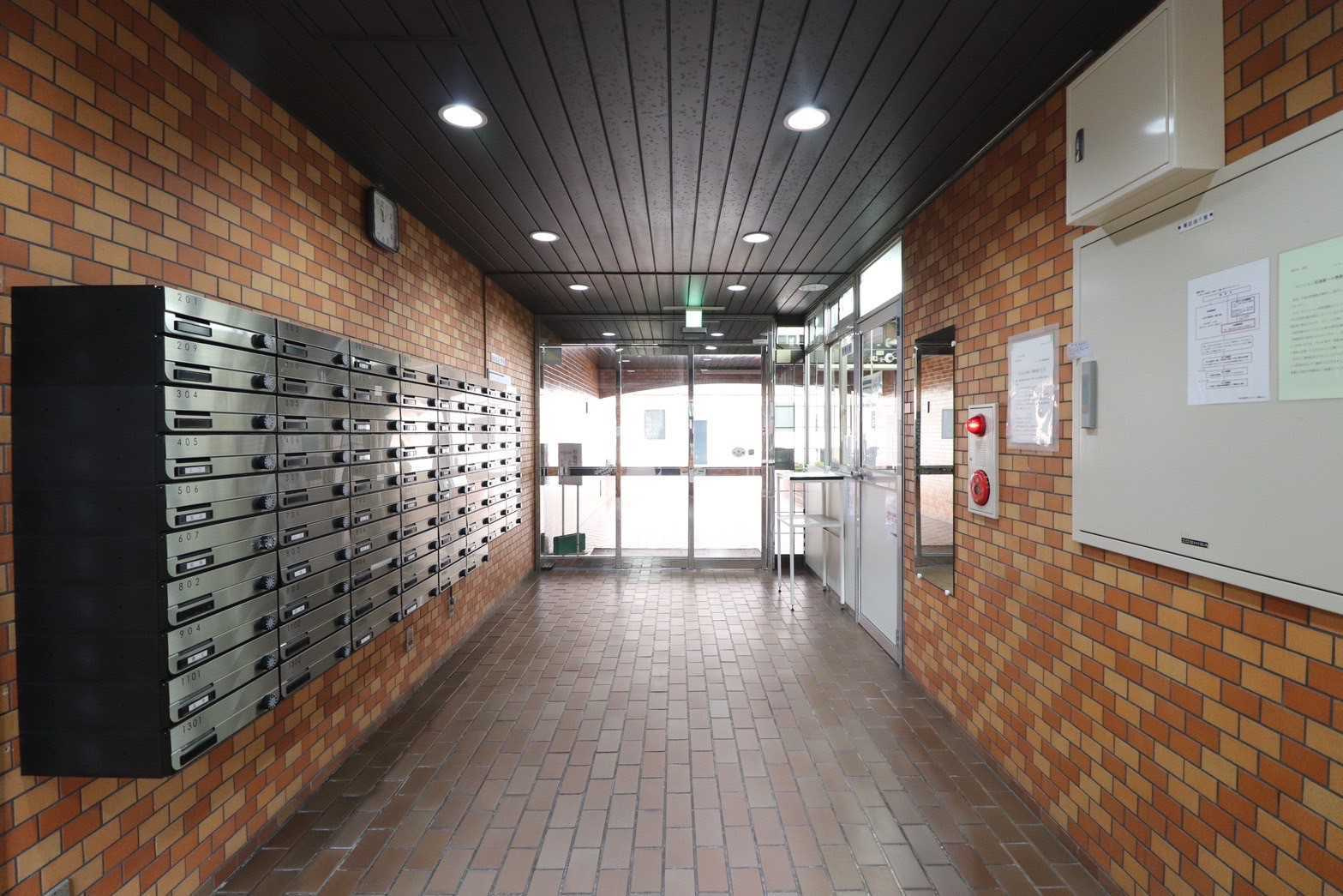 ハイマート弥刀弐番館のロビー