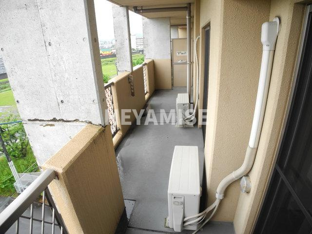 フロンティア八天のバルコニー