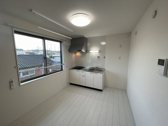 トレス船越の居間・リビング