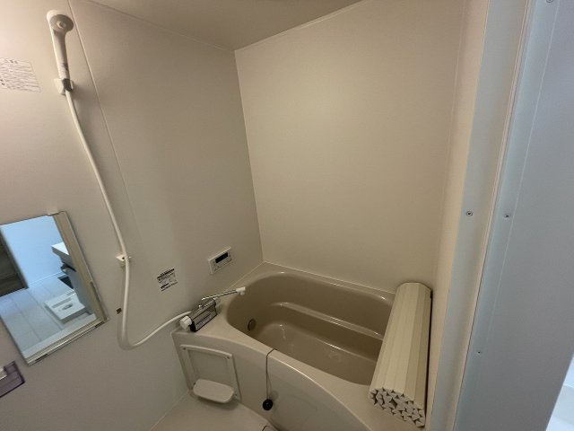 トレス船越の浴室|※室内画像は別号室のもの