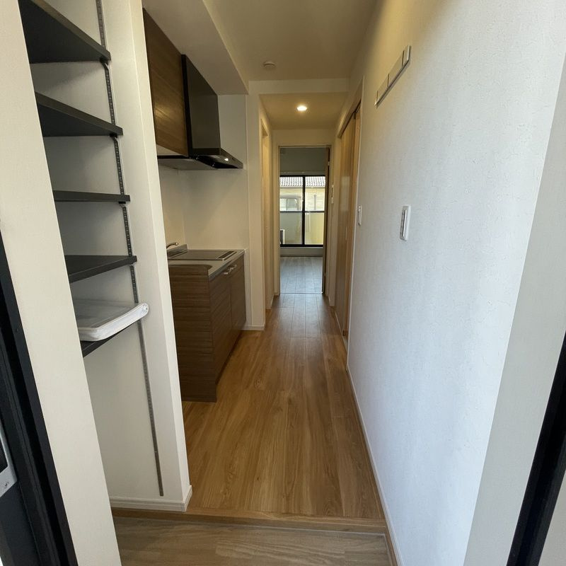 MELDIA岩槻Ⅵの玄関