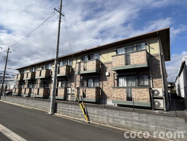 グランアベニューの外観