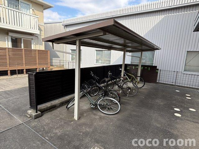 グランアベニューの駐車場