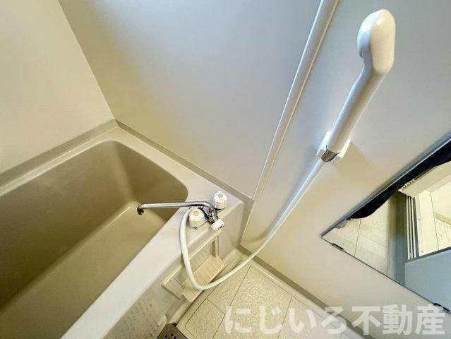 アビタシオン那賀川Bの浴室