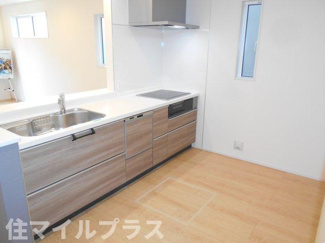 【キッチン】 | 郡山市静西1丁目新築一戸建て3棟 | コンパクトなキッチンで掃除もラクラク