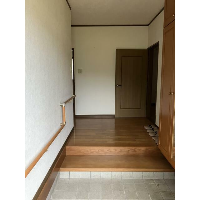 鳥取市浜坂8丁目の玄関