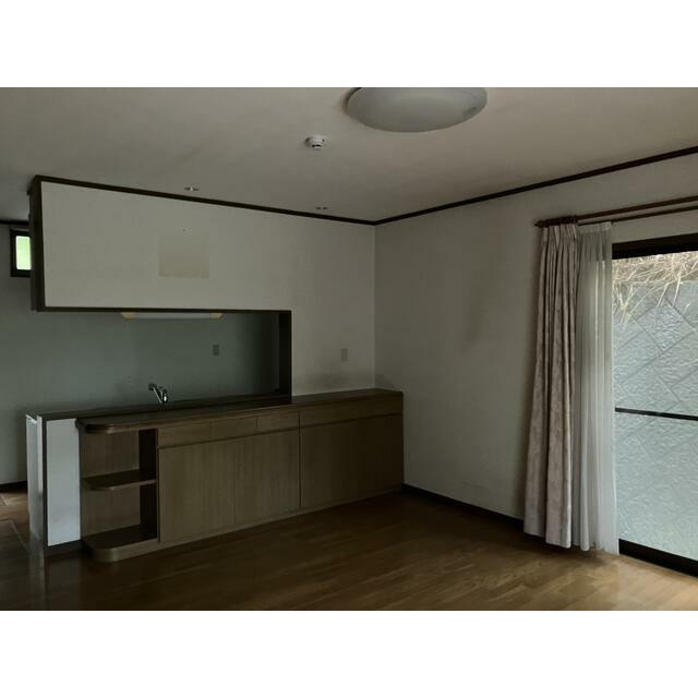 鳥取市浜坂8丁目のキッチン